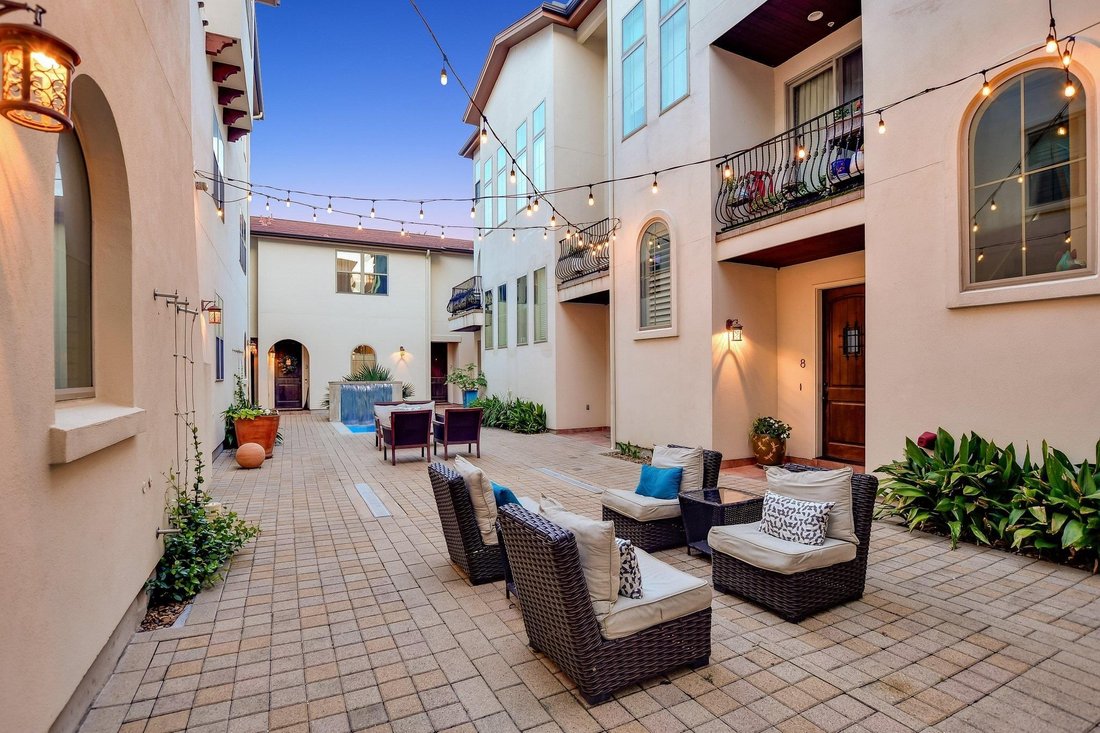 Condo in Austin, Texas, United States 2 - 17958142
