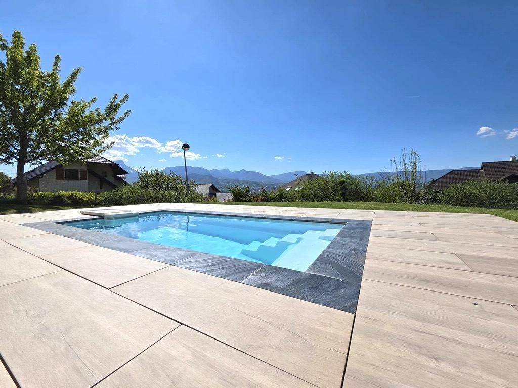 Haus in Barby, Auvergne-Rhone-Alpen, Frankreich 2 - 17963469