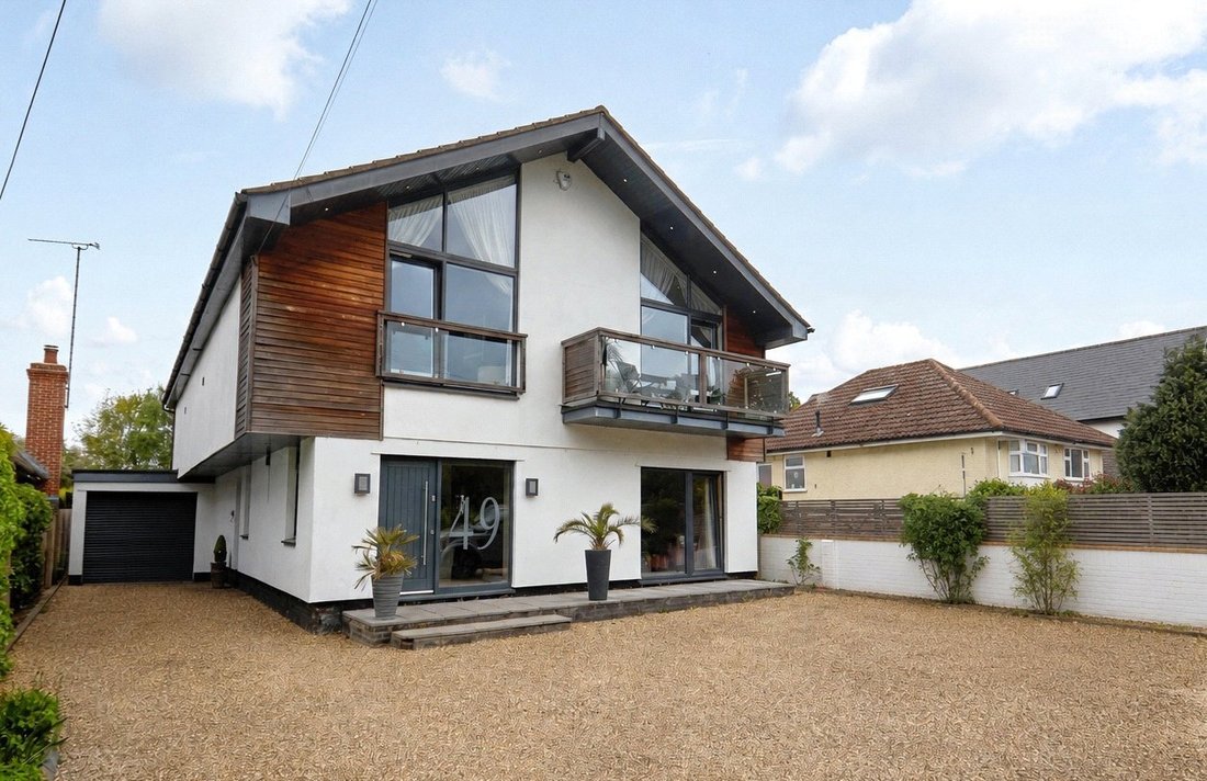 House in Rushmere Saint Andrew, England 1 - 16026485