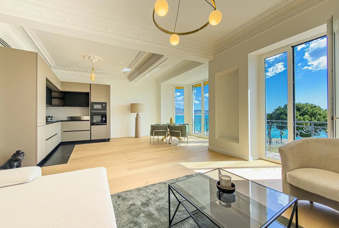 Apartment in Nice, Provence-Alpes-Côte d'Azur, France 1 - 17962263