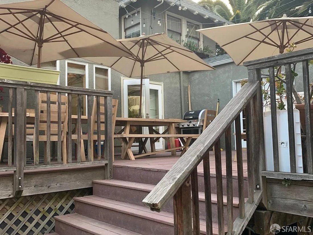 House in Oakland, California, United States 5 - 17960565