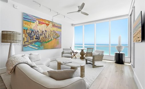 Condo in Miami Beach, Florida, United States 1