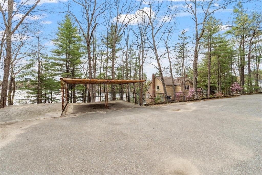 House in Lancaster, Massachusetts, United States 5 - 17959855