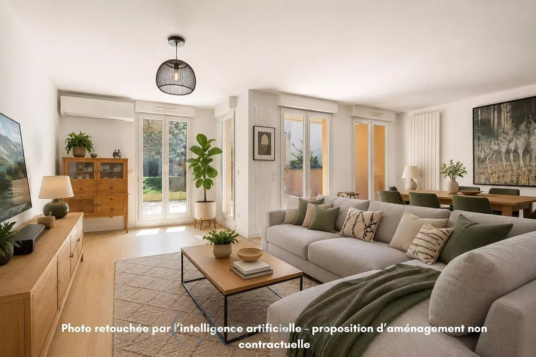 Apartment in Centre Ville, Rueil-Malmaison, France 1 - 16725660