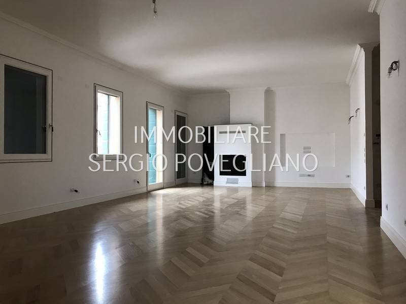 Apartment in Cathedral - Piazza dei Signori, Treviso, Italy 3 - 17962045
