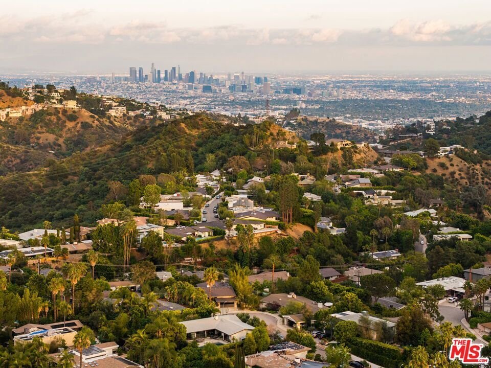 House in Los Angeles, California, United States 5 - 17958236