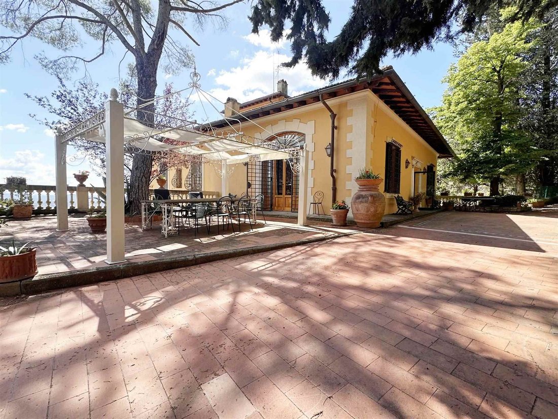 Villa in Pontassieve, Tuscany, Italy 1 - 17875975