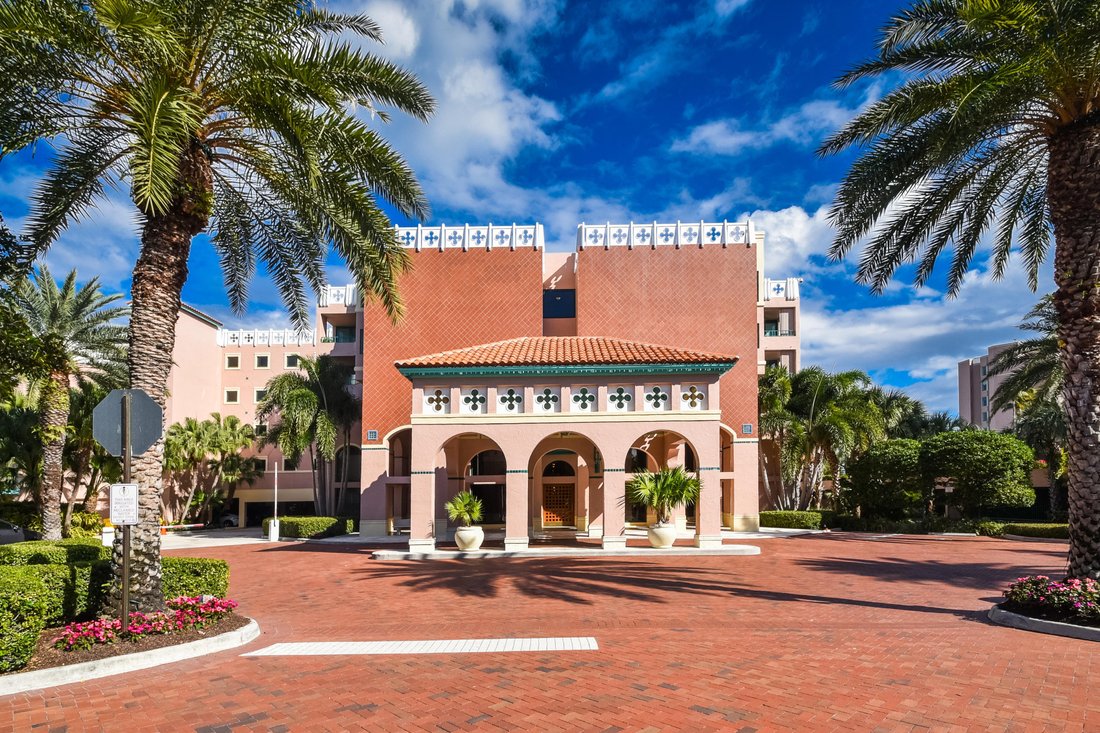 Condo in Boca Raton, Florida, United States 1 - 17959335