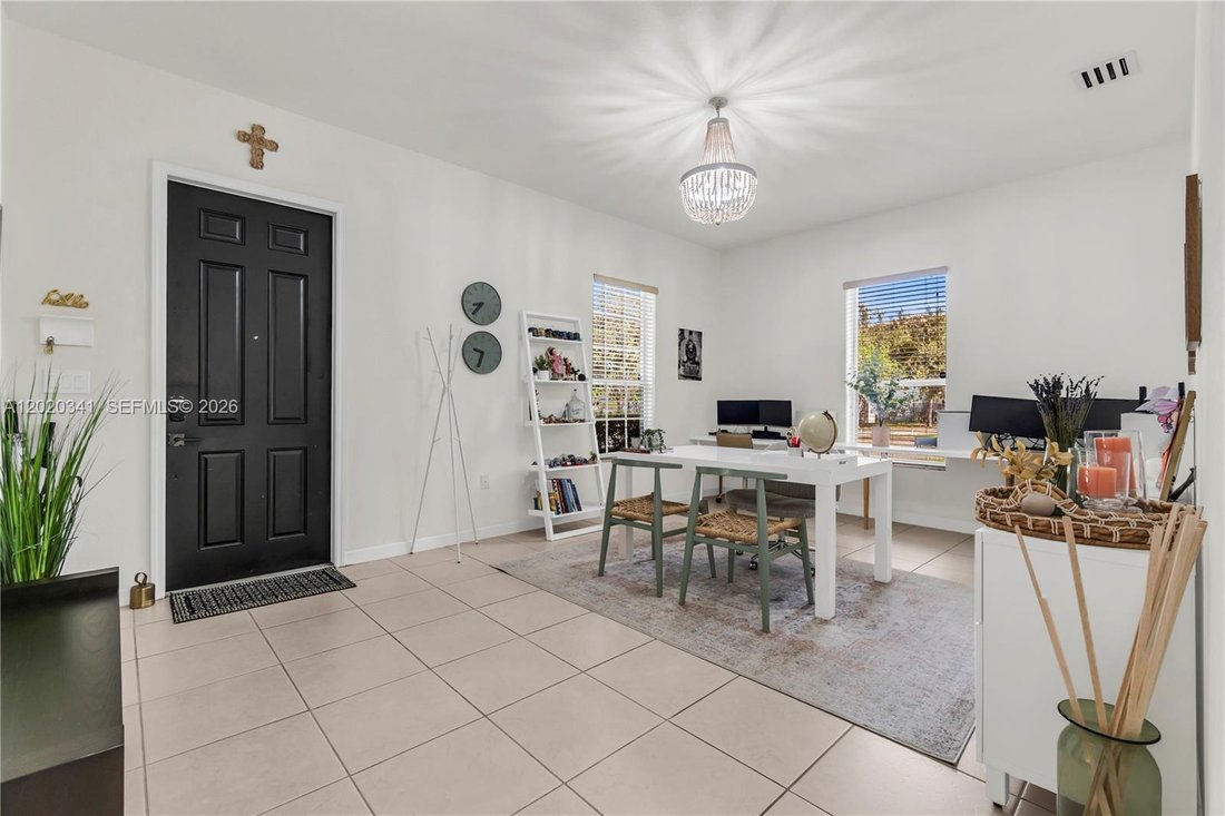 House in Miami, Florida, United States 3 - 17957960