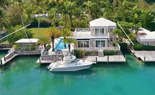 House in Nassau, New Providence, The Bahamas 1