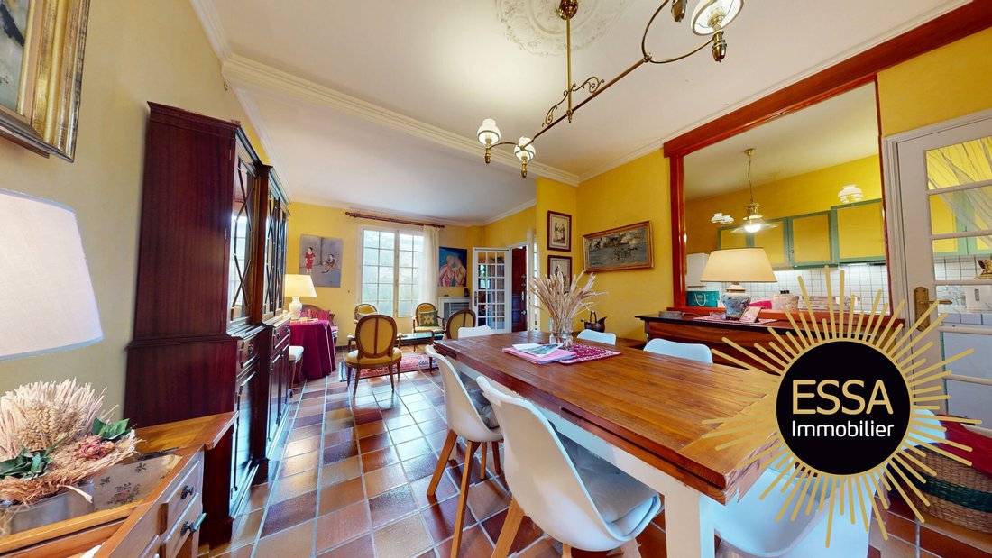 House in Les Arcades, Viroflay, France 1 - 17963426