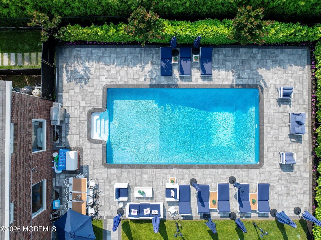 House in Long Branch, New Jersey, United States 1 - 17957899