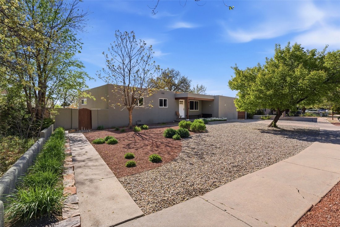 House in Santa Fe, New Mexico, United States 3 - 17959613
