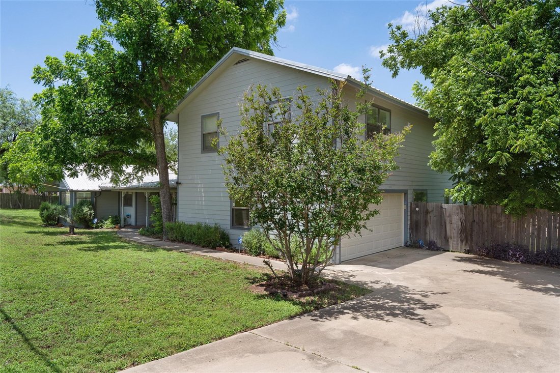 House in Kingsland, Texas, United States 4 - 17961355