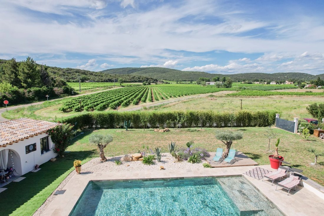 Villa in Uzès, Occitania, France 5 - 17959270