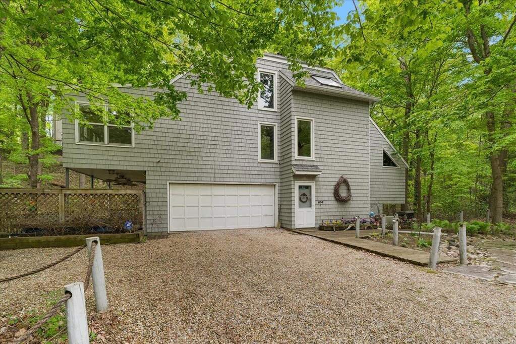 House in Sawyer, Michigan, United States 1 - 17963258