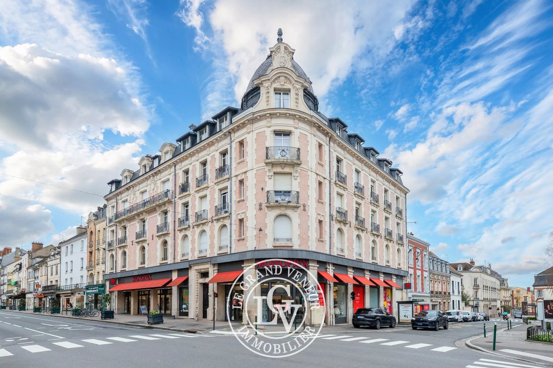 Apartment in Ville Sud Ouest, Fontainebleau, France 1 - 17962238