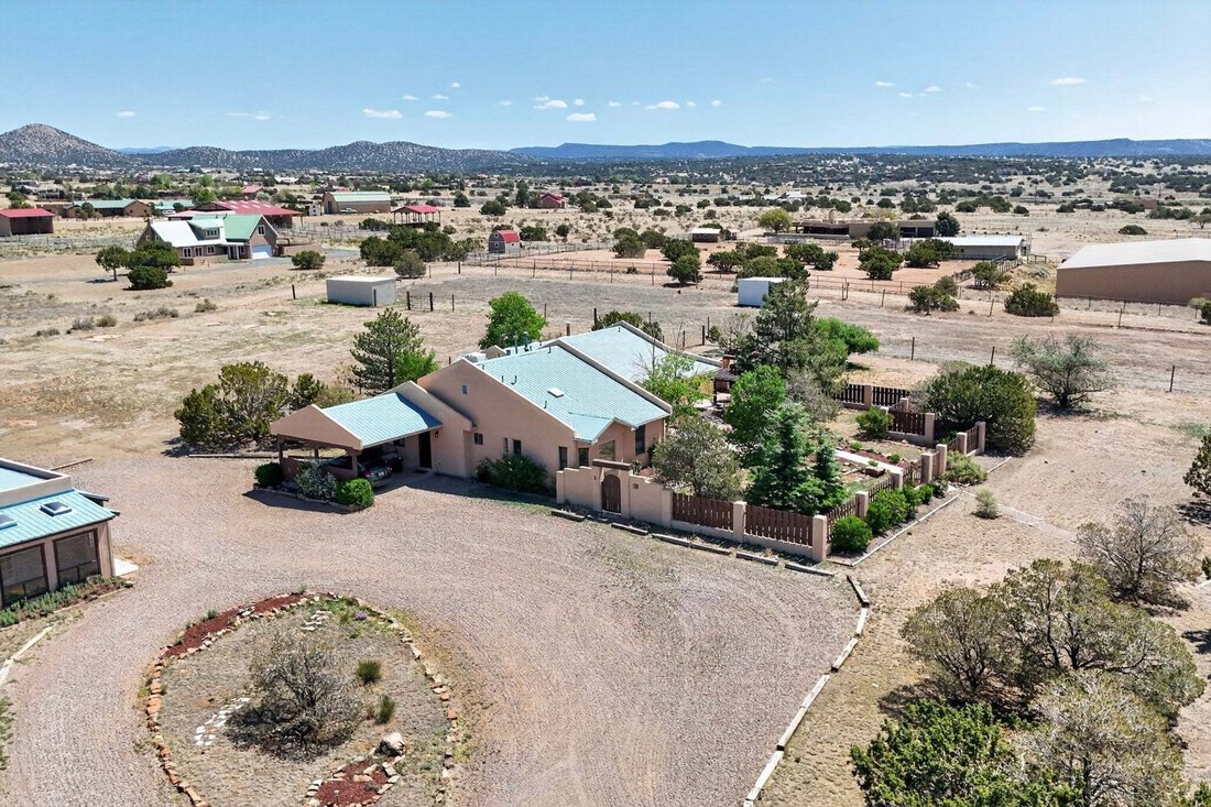House in Santa Fe, New Mexico, United States 3 - 17960340