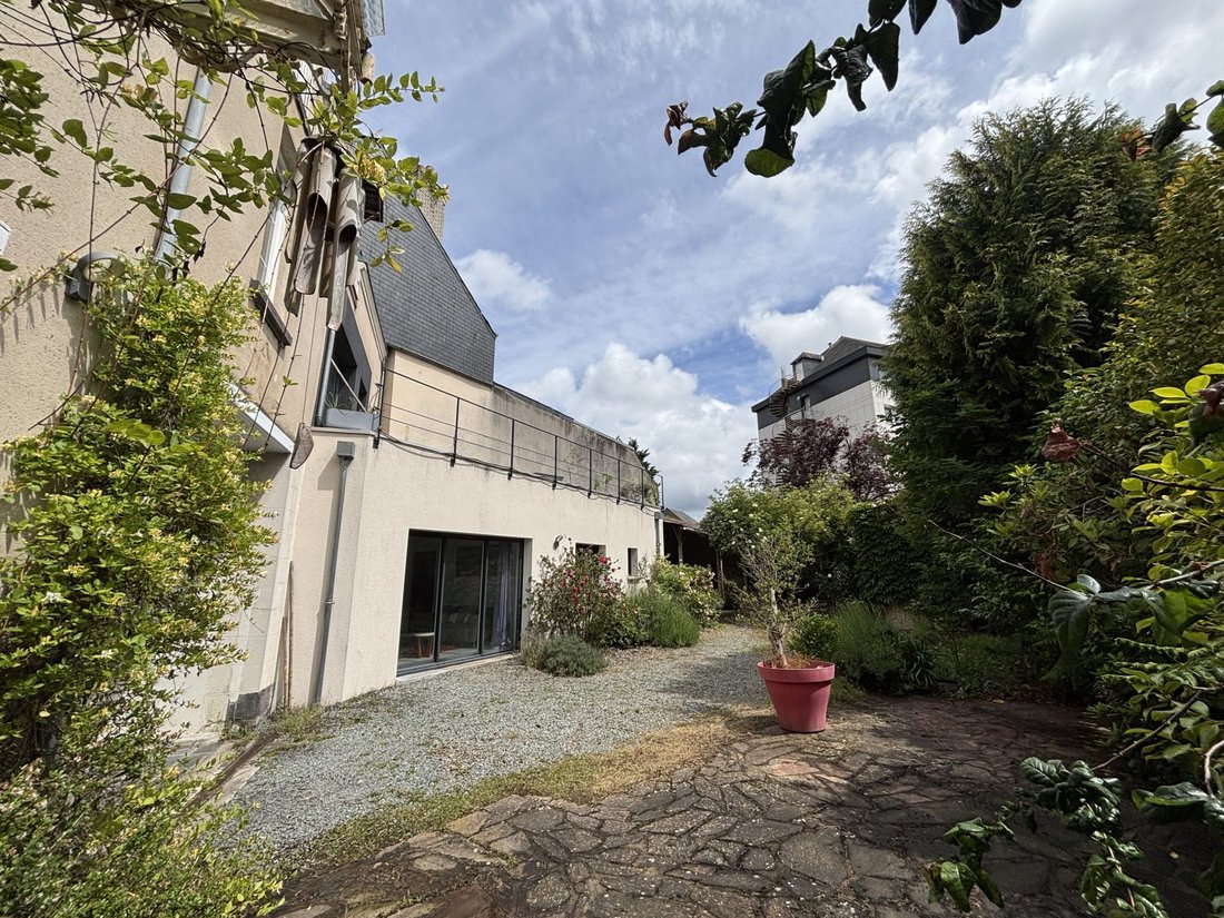 House in Hauts de Saint Aubin, Angers, France 1 - 17963329