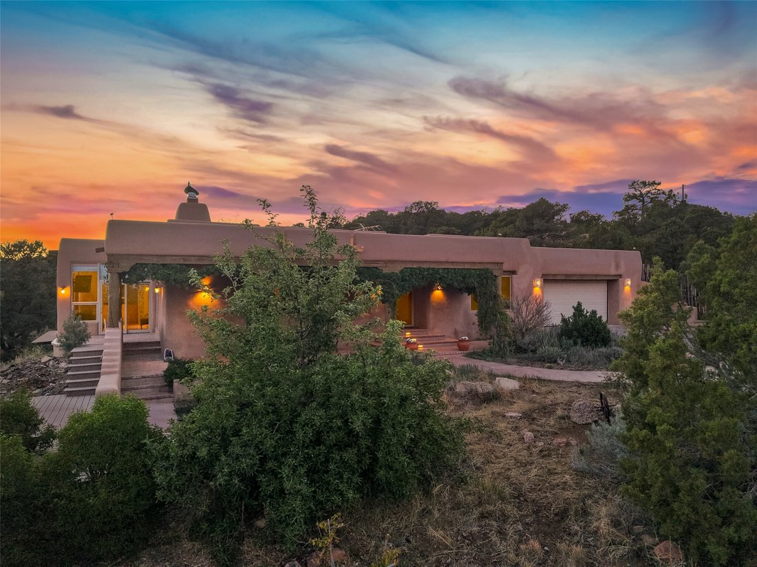 House in Santa Fe, New Mexico, United States 1 - 17960984