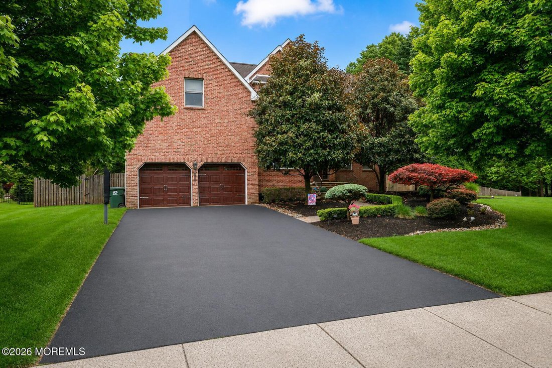 House in Marlboro Township, New Jersey, United States 2 - 17959810