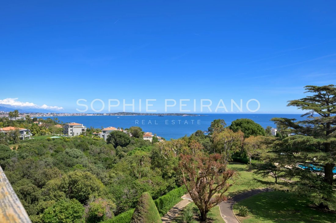 Apartment in Cannes, Provence-Alpes-Côte d'Azur, France 1 - 17959308