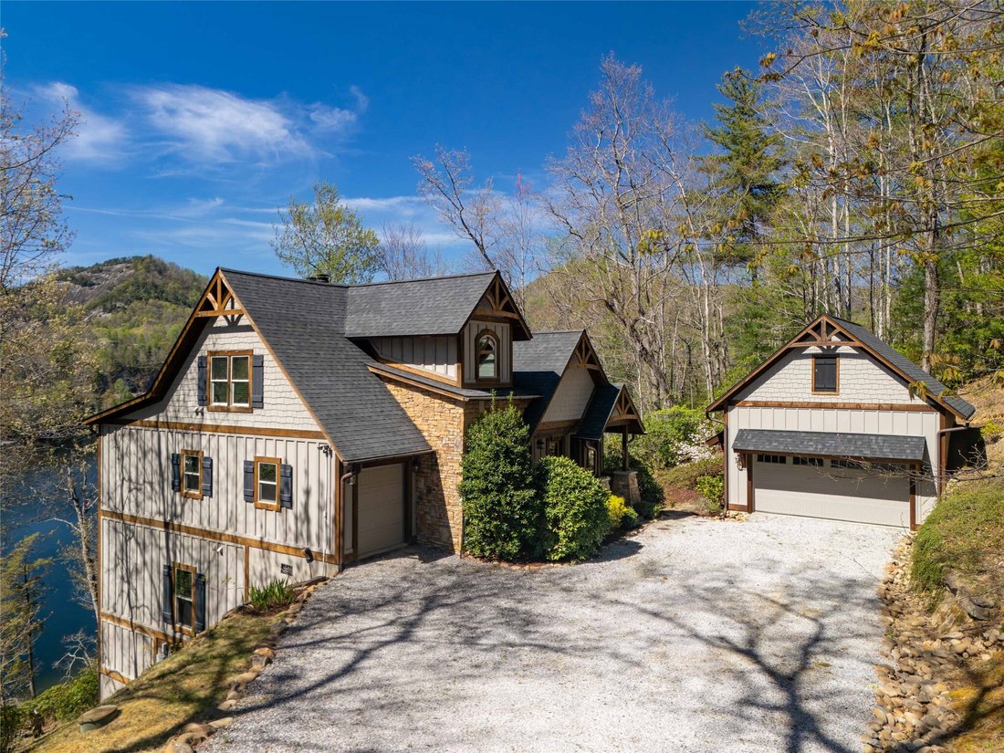 House in Tuckasegee, North Carolina, United States 2 - 17960441