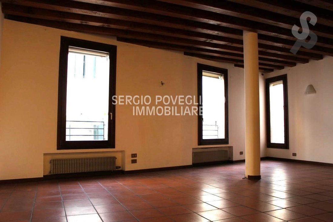 Apartment in Piazza Del Grano - Maggiore, Treviso, Italy 5 - 17962047