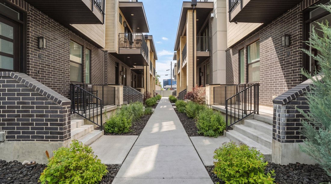 Townhouse in Provo, Utah, United States 5 - 17958198
