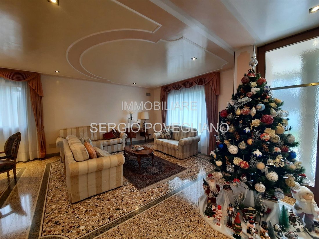 Villa in Saint Mary Del Rovere, Treviso, Italy 4 - 17962038