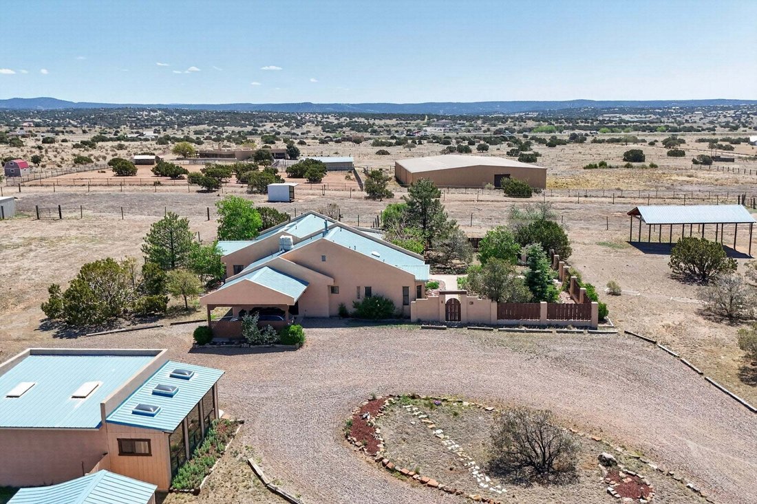 House in Santa Fe, New Mexico, United States 4 - 17960340