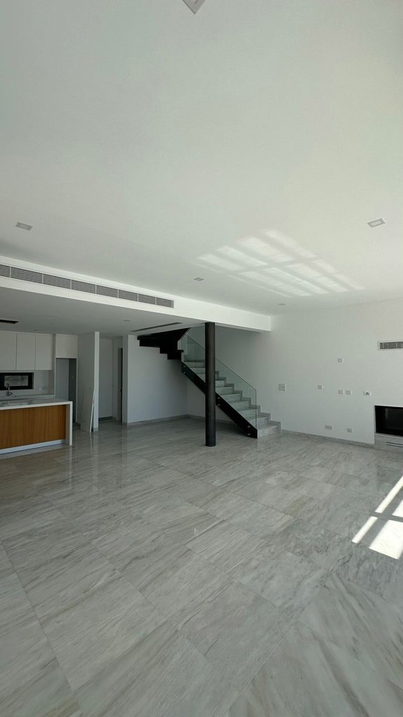 Villa in Agios Tychon, Limassol, Cyprus 3 - 13544897