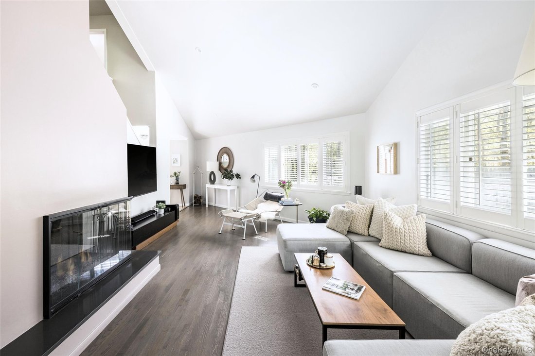 House in Westhampton, New York, United States 3 - 17893597