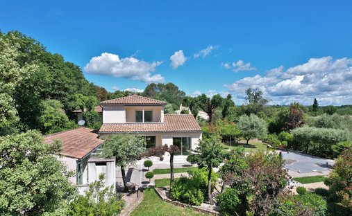 Villa in Uzès, Occitania, France 1