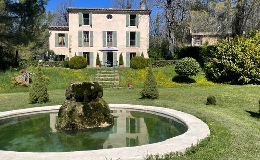House in Valensole, Provence-Alpes-Côte d'Azur, France 1