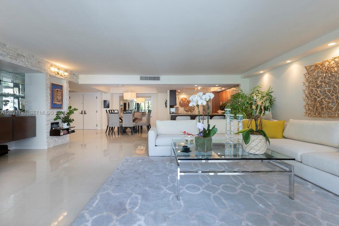 Condo in Miami, Florida, United States 2 - 17960774