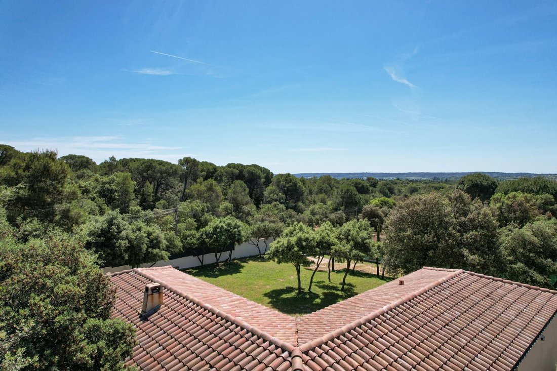 House in Uzès, Occitania, France 3 - 17962202