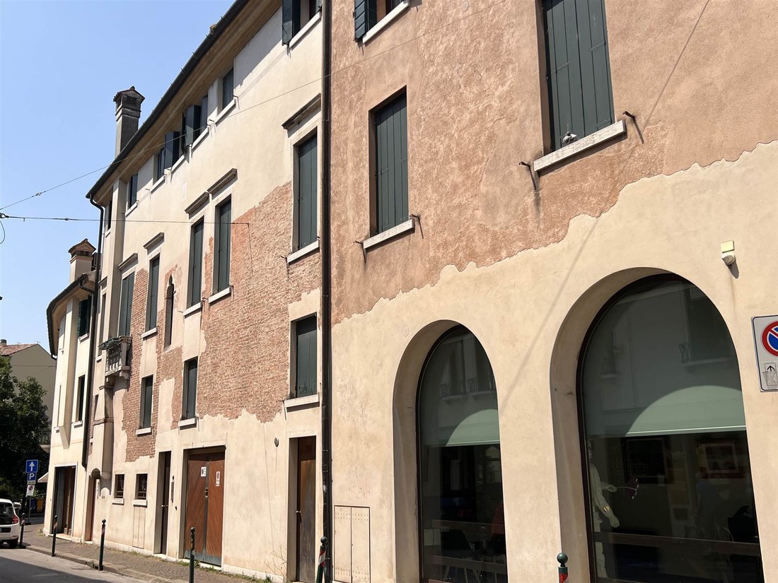 Apartment in Piazza Del Grano - Maggiore, Treviso, Italy 2 - 17962060