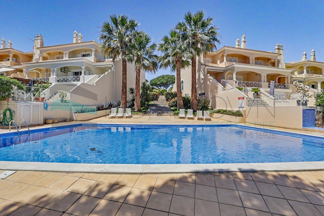 House in Quarteira, Algarve, Portugal 1 - 17962288