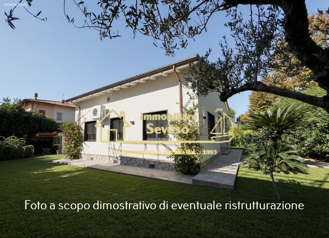 House in Center, Forte dei Marmi, Tuscany 2 - 16219014