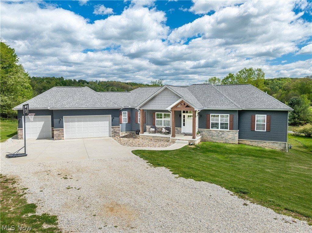 House in Malvern, Ohio, United States 1 - 17961572