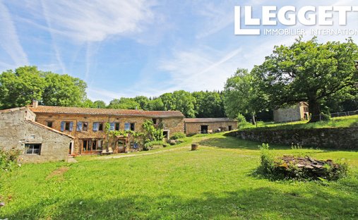 Farm Ranch in Verdun-en-Lauragais, Occitania, France 1