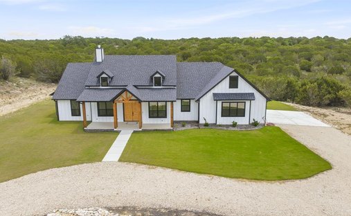 House in Bluff Dale, Texas, United States 1