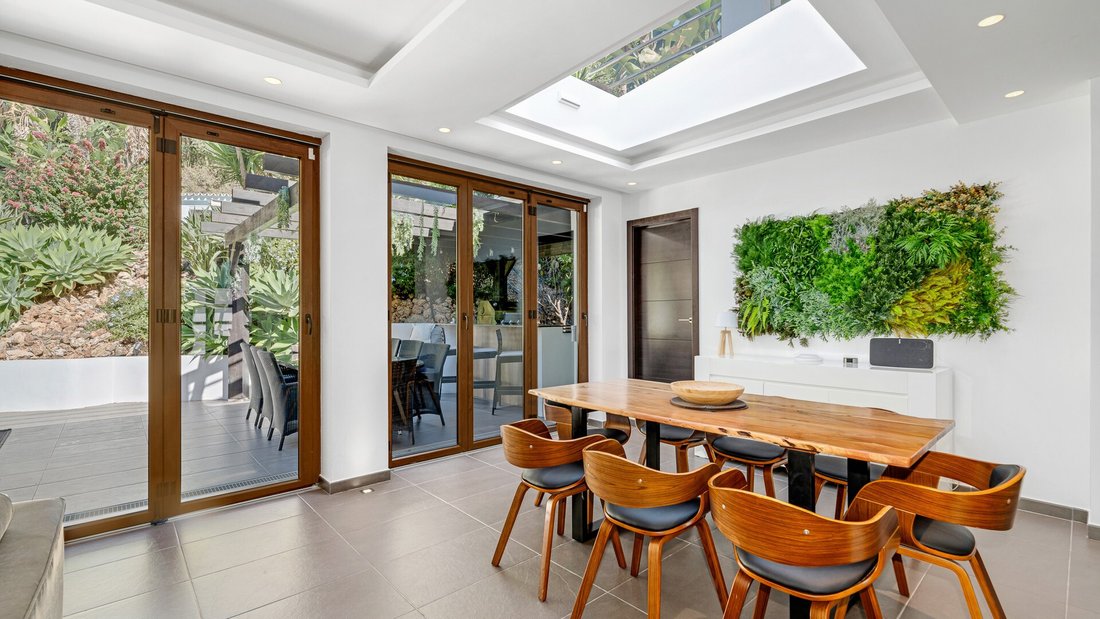 Villa in Marbella, Andalusia, Spain 5 - 17960943