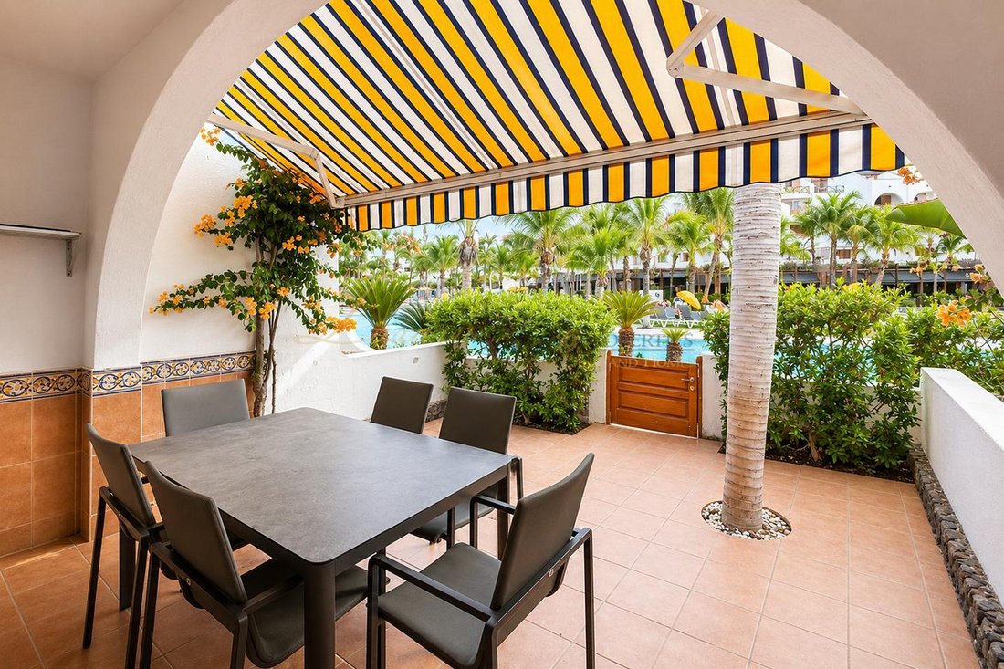 Villa in Playa de las Americas, Canary Islands, Spain 5 - 17958642