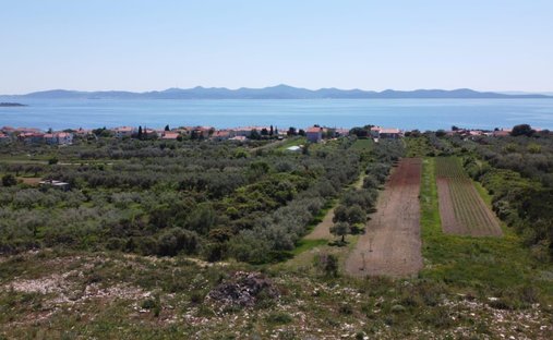 Land in Mjesni odbor Diklo, Zadar, Zadar County 1