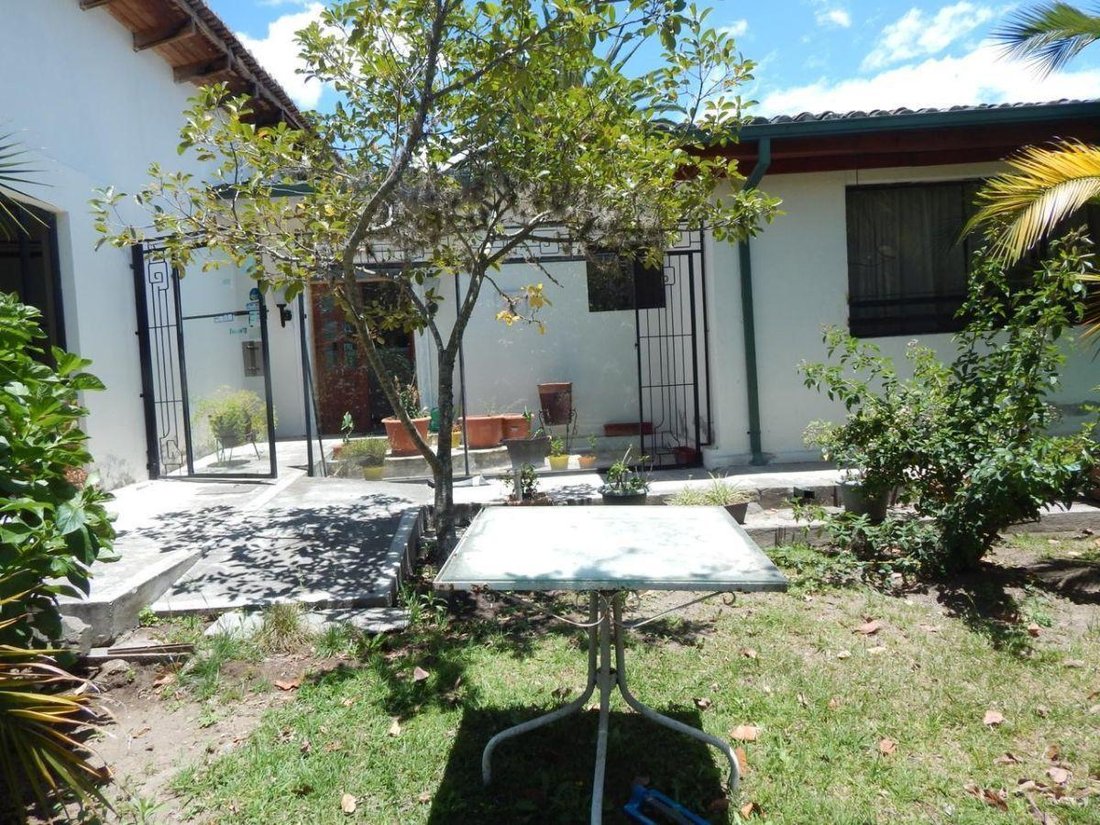 Land in Quito, Pichincha, Ecuador 3 - 17960498