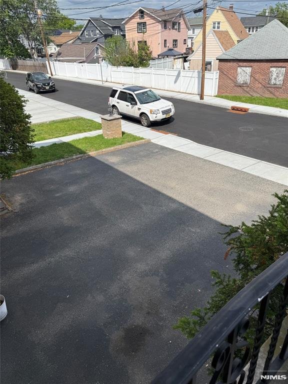 House in Little Ferry, New Jersey, United States 5 - 17960251