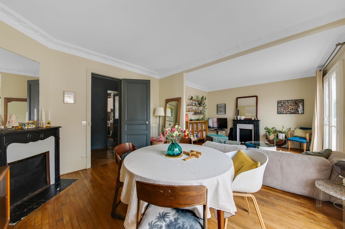 Apartment in La Fourche-Guy Môquet, Paris 17e Arrondissement, Paris 5 - 17963457