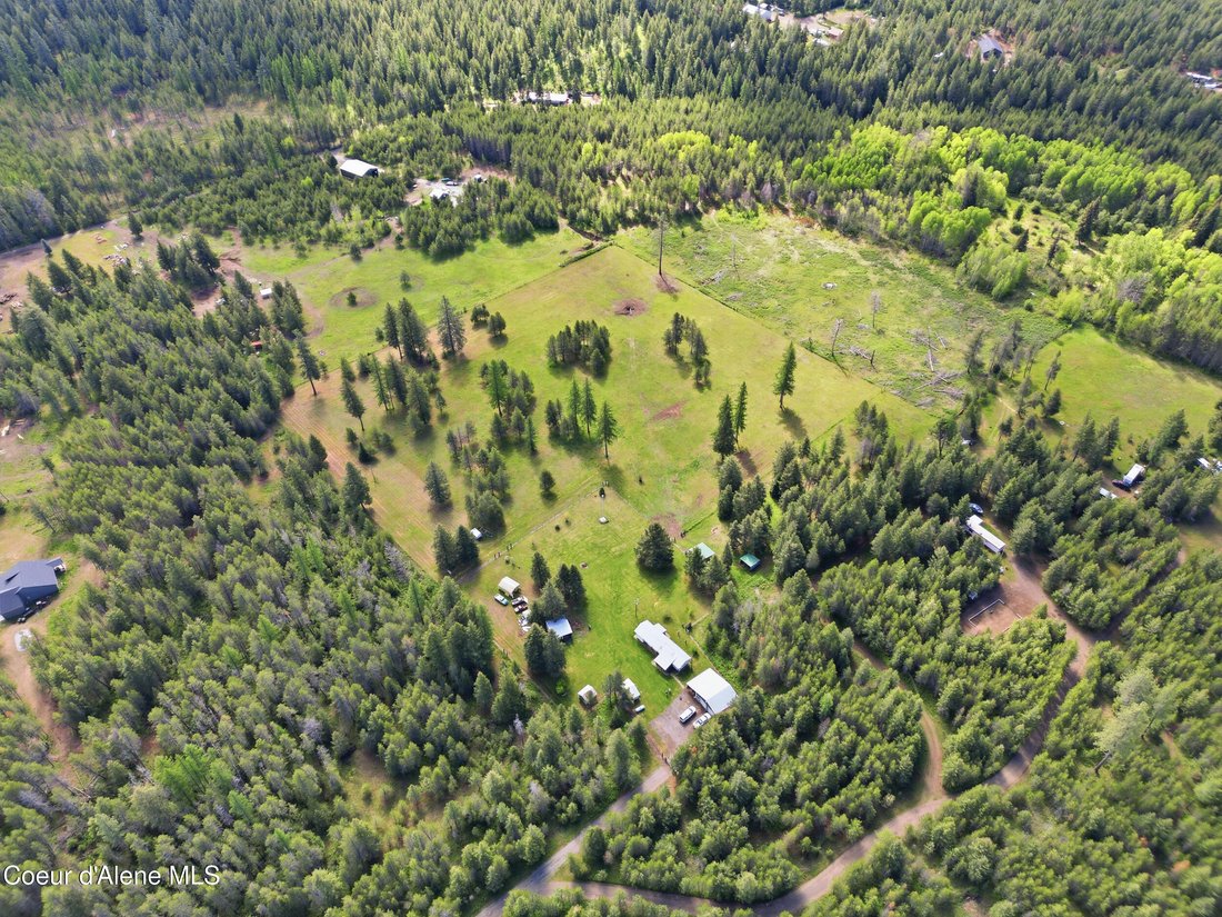 House in Spirit Lake, Idaho, United States 2 - 17962326